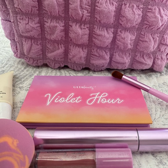 ππ ULTA BEAUTY LIMITED EDITION SPRING GWP BEAUTY BAG 2024. BRAND NEW! 9 PIECES - Picture 9 of 10